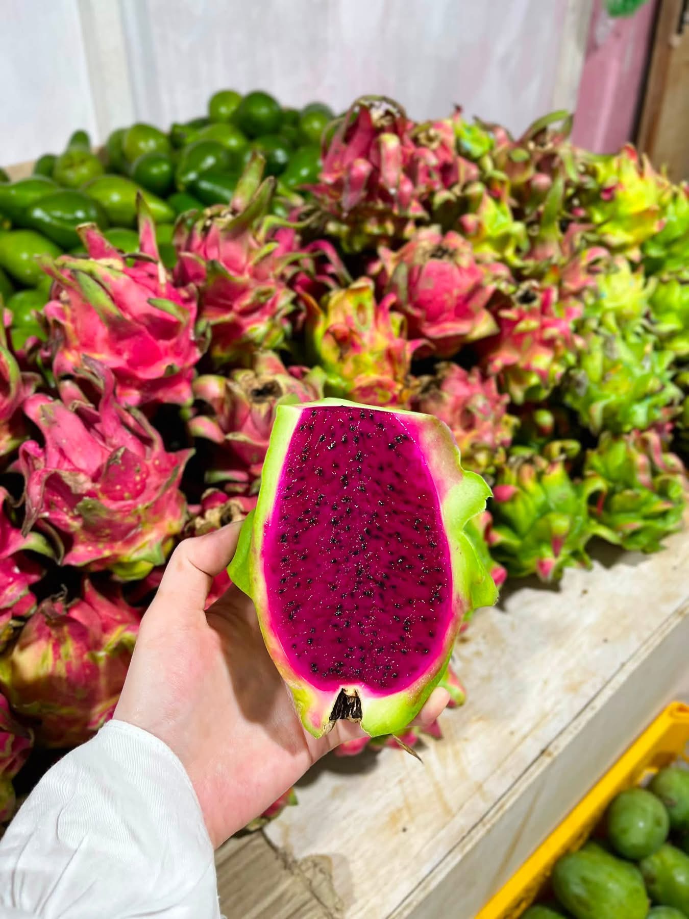 Buah Naga 30 rbu / kg
